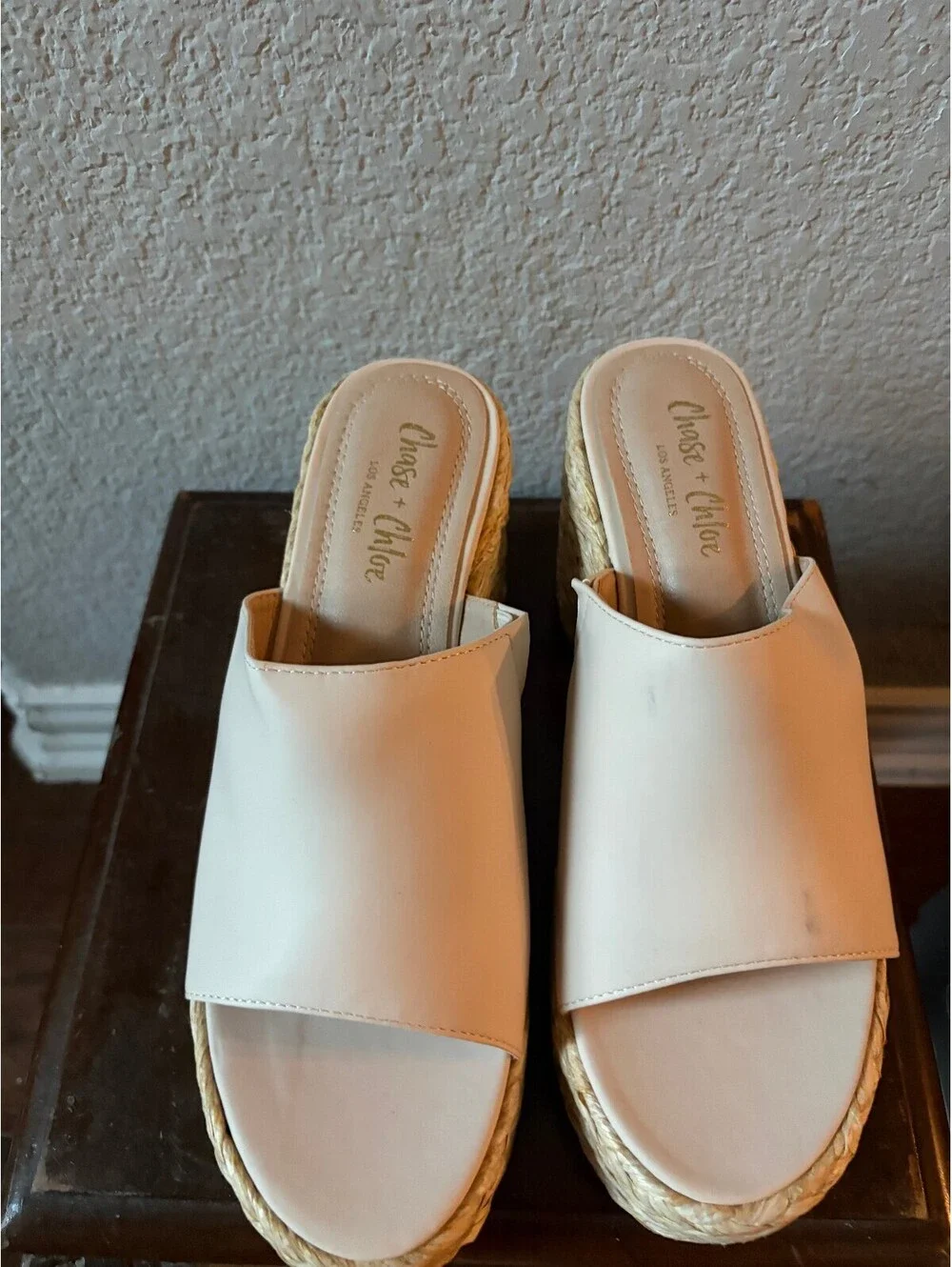Chase + Chloe Women's White Open Toe Platform Slide Sandals size 10 new